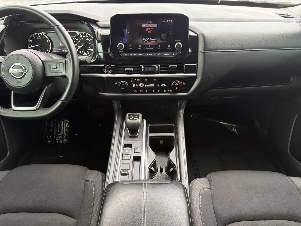 Used 2024 Nissan Pathfinder SV FWD image 14