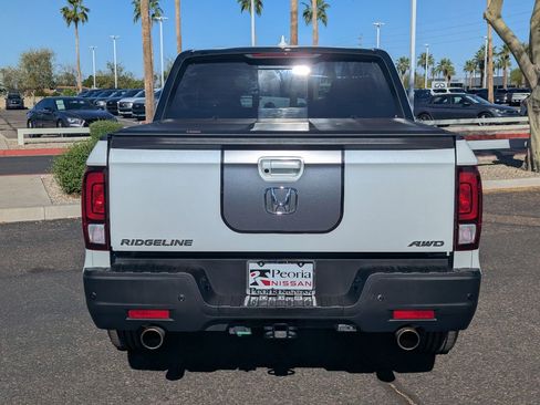 Used 2021 Honda Ridgeline Black Edition image 7