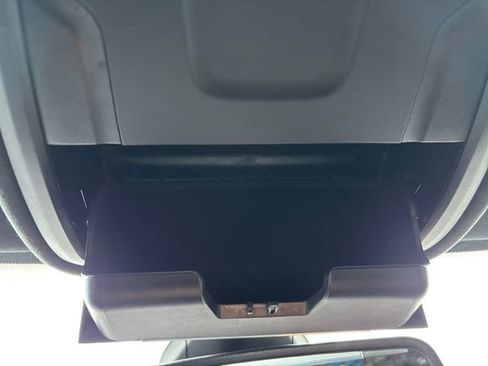 Used 2021 RAM 3500 Tradesman w/ Chrome Appearance Group image 25