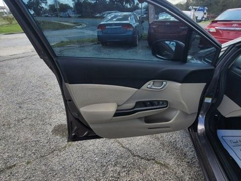 Used 2015 Honda Civic LX image 11