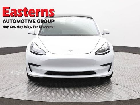 Used 2019 Tesla Model 3 Standard Range Plus RWD image 2