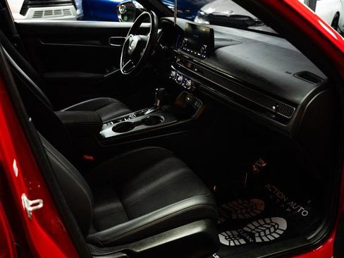 Used 2023 Honda Civic Sport image 12