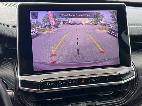 Used 2022 Jeep Compass Trailhawk w/ Trailhawk Elite Group image 37