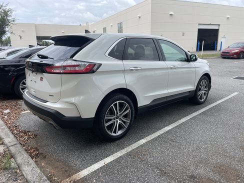 Used 2024 Ford Edge Titanium w/ Equipment Group 301A AWD/4WD image 7