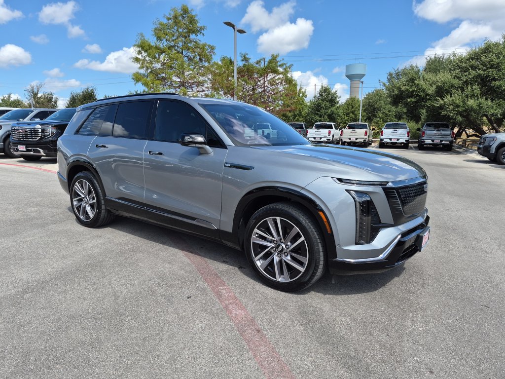 Used 2026 Cadillac Vistiq Sport AWD/4WD 360° Tour