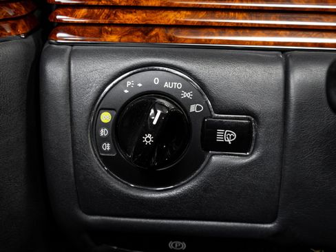 Used 2004 Maybach 57 image 75