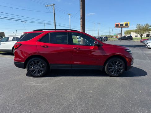 Used 2024 Chevrolet Equinox RS AWD/4WD image 9