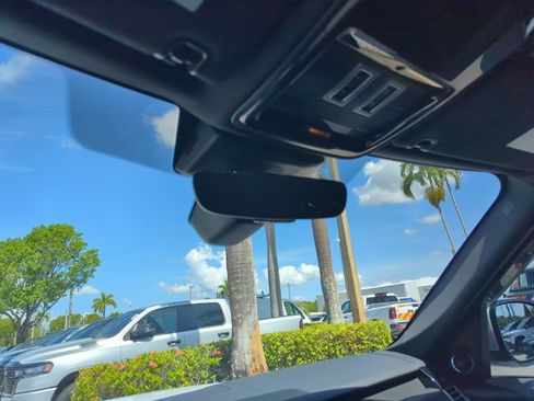 Used 2020 Land Rover Range Rover AWD/4WD image 10