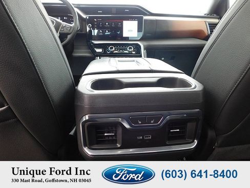 Used 2022 GMC Sierra 1500 Denali AWD/4WD image 12
