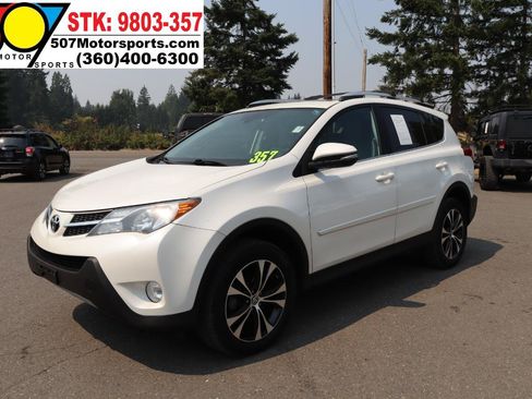 Used 2015 Toyota RAV4 Limited w/ Technology Package AWD/4WD image 3