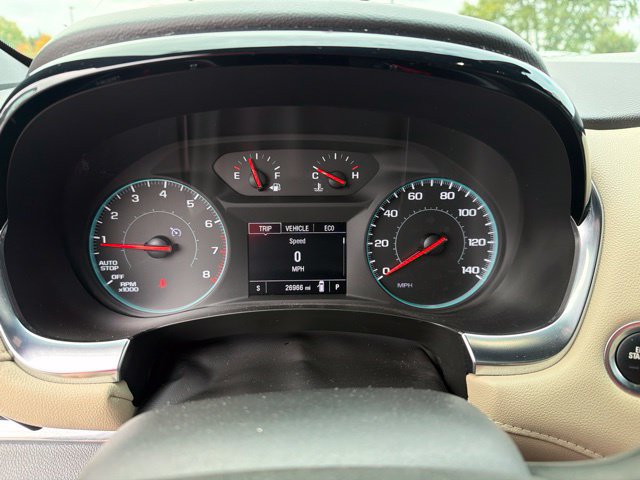 Used 2023 Chevrolet Traverse LS w/ Safety Package AWD/4WD image 16