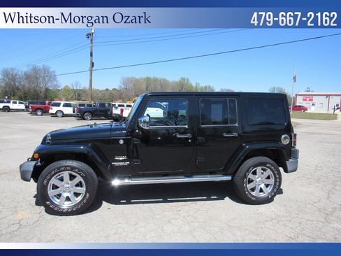 Used 2013 Jeep Wrangler Unlimited Sahara w/ Mopar Chrome Edition Group image 6