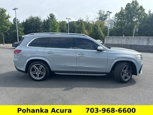 Used 2024 Mercedes-Benz GLS 450 4MATIC image 9