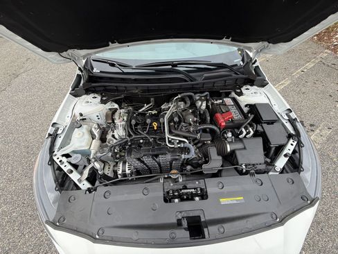 Used 2025 Nissan Altima 2.5 SV image 32