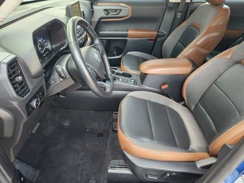 Used 2023 Ford Bronco Sport Outer Banks w/ Tech Package AWD/4WD image 12