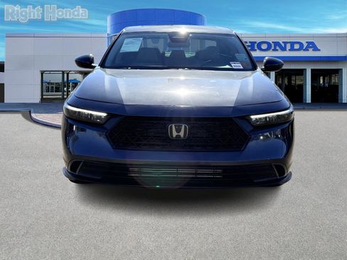 Used 2023 Honda Accord EX image 10