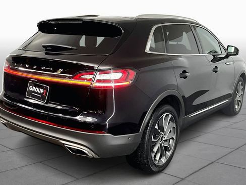 Used 2022 Lincoln Nautilus Reserve w/ Equipment Group 201A image 11