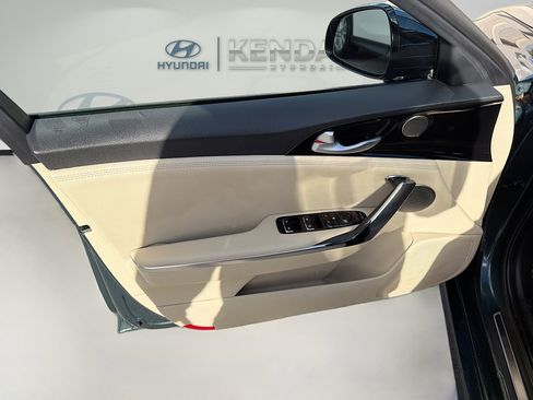 Used 2022 Kia Stinger GT-Line w/ Sun & Sound Package image 18