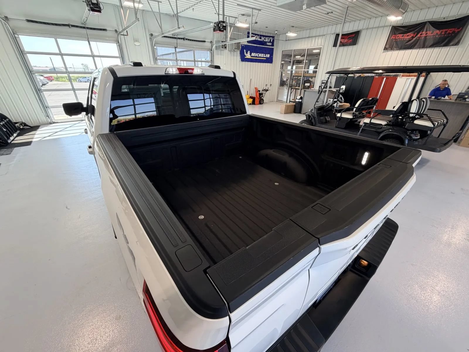 Used 2024 Ford F150 Platinum w/ FX4 Off-Road Package AWD/4WD image 6