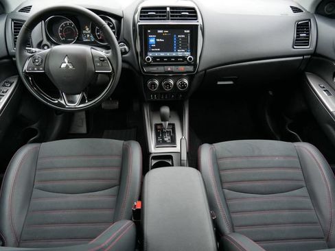 Used 2026 Mitsubishi Outlander Sport SE AWD/4WD image 13