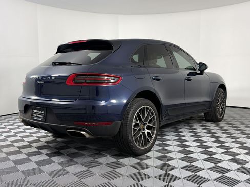Used 2018 Porsche Macan AWD/4WD image 9