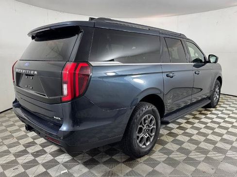 Certified 2025 Ford Expedition Max Active RWD image 3