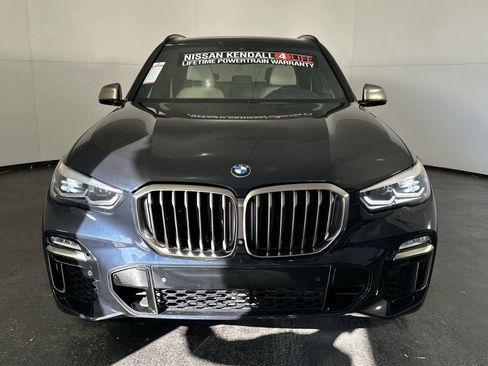 Used 2020 BMW X5 M50i w/ Premium Package image 3