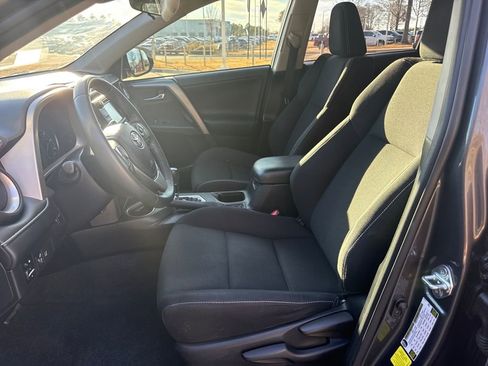 Used 2017 Toyota RAV4 XLE image 13