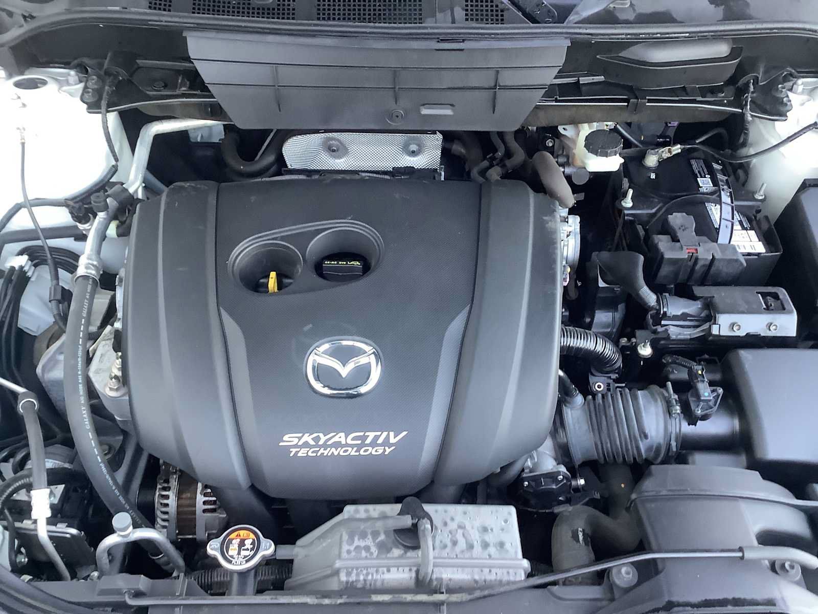 Used 2018 MAZDA CX-5 Touring w/ Preferred Equipment Package AWD/4WD image 8