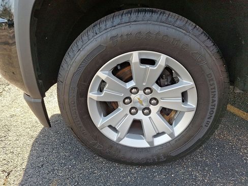 Used 2016 Chevrolet Colorado LT w/ LT Convenience Package image 28