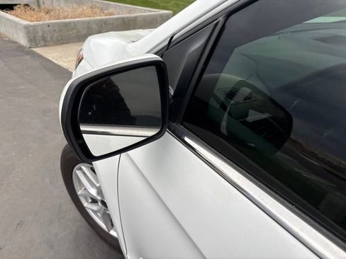 Used 2023 Ford Edge SEL image 27