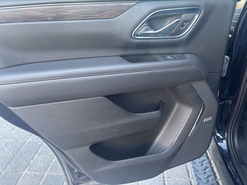 Used 2023 Chevrolet Tahoe Z71 image 18