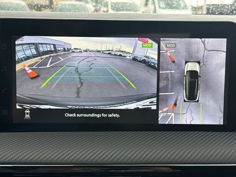 Certified 2026 Nissan Kicks SR w/ SR Premium Package FWD image 8