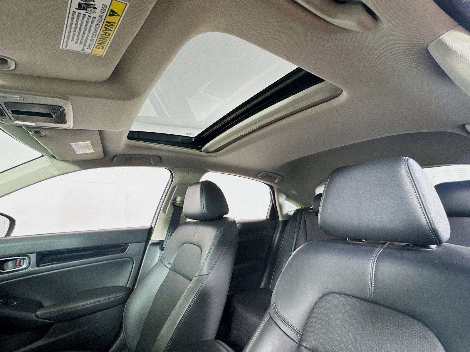 Used 2022 Honda Civic EX-L image 15
