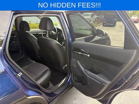 Used 2021 Kia Seltos S FWD image 29