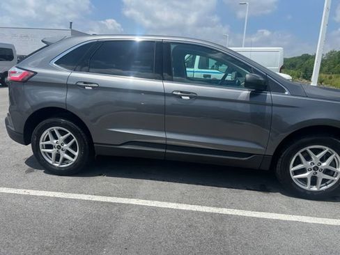 Used 2024 Ford Edge SEL w/ Convenience Package AWD/4WD image 7