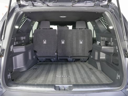 Used 2025 Toyota 4Runner TRD Off-Road image 11