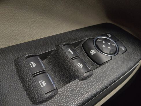 Used 2018 Ford EcoSport S AWD/4WD image 27