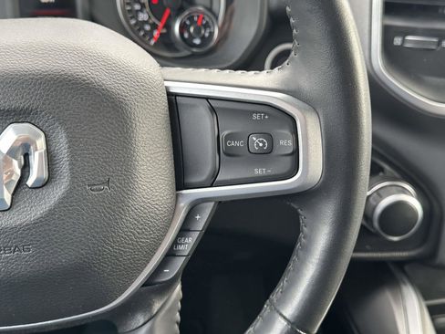 Used 2023 RAM 1500 Big Horn image 24