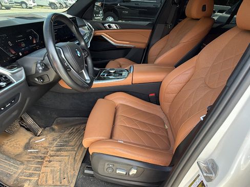 Used 2024 BMW X5 sDrive40i RWD image 17
