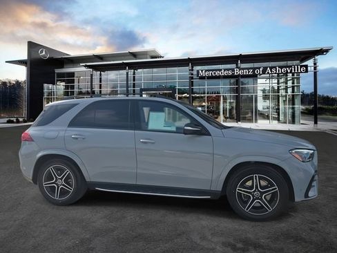 Certified 2026 Mercedes-Benz GLE 450 4MATIC image 1