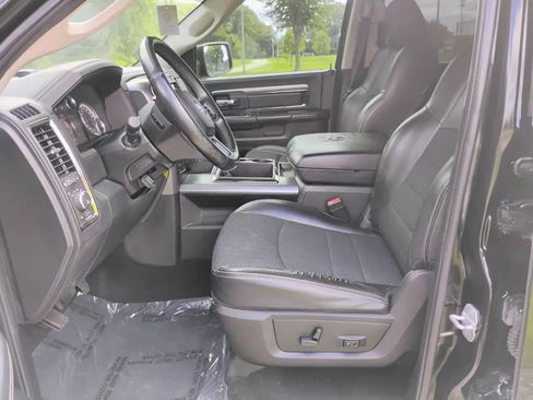 Used 2015 RAM 1500 Sport w/ Comfort Group image 11