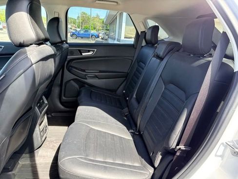 Used 2022 Ford Edge SEL w/ Convenience Package AWD/4WD image 16
