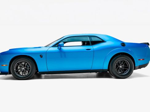 Used 2023 Dodge Challenger SRT Hellcat Redeye RWD image 3