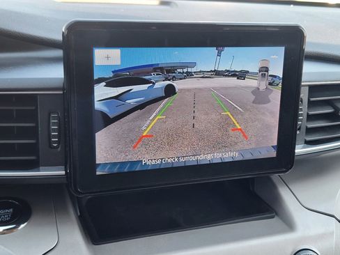 Used 2023 Ford Explorer XLT w/ Equipment Group 202A image 20