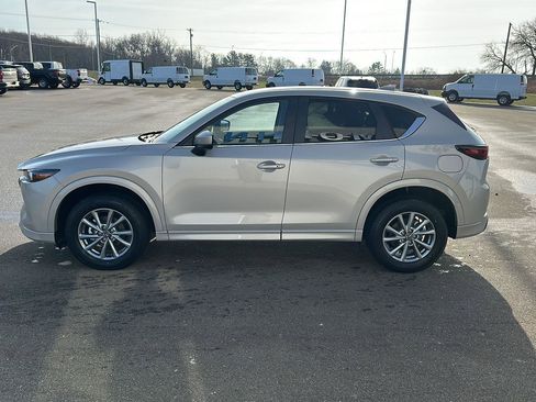 Used 2025 MAZDA CX-5 AWD 2.5 S w/ Select Package image 3