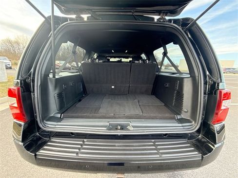 Used 2016 Ford Expedition EL Limited w/ Equipment Group 301A image 21