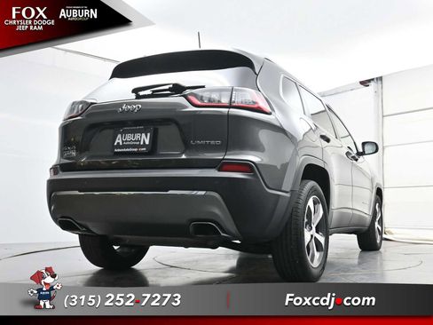 Used 2019 Jeep Cherokee Limited AWD/4WD image 24