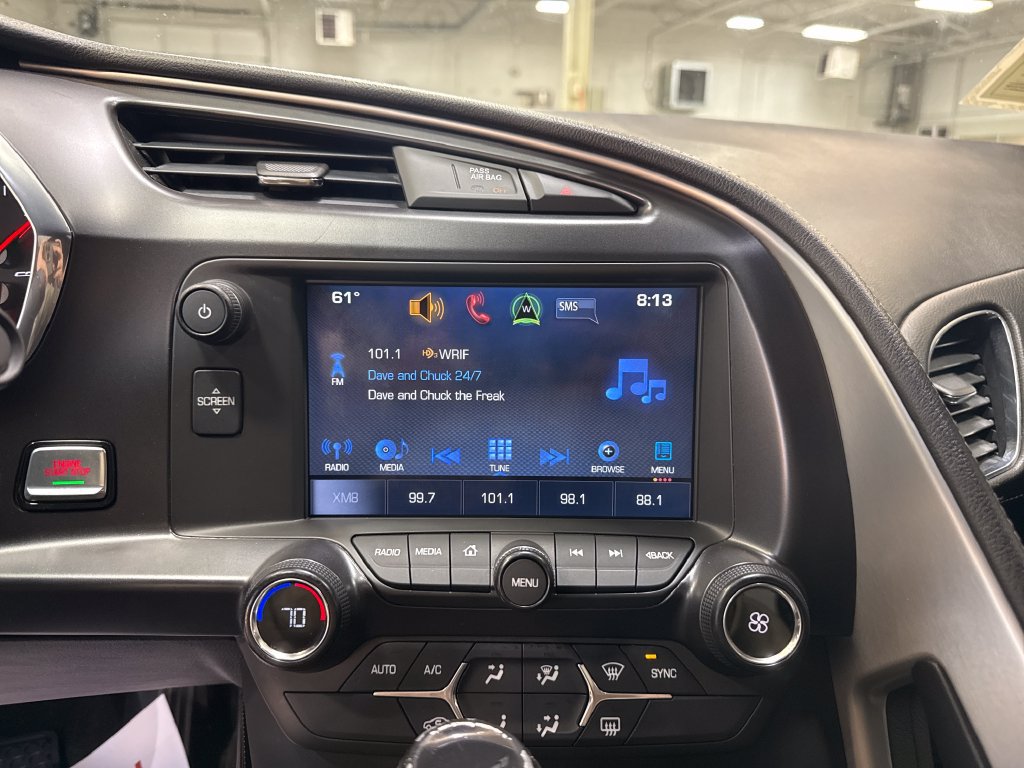 Used 2019 Chevrolet Corvette Stingray Coupe w/ 1LT RWD image 6