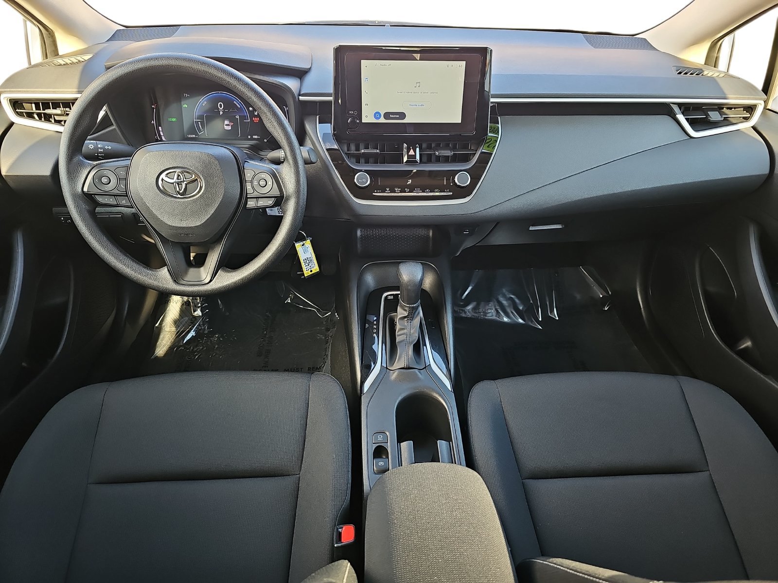Used 2026 Toyota Corolla LE FWD image 9